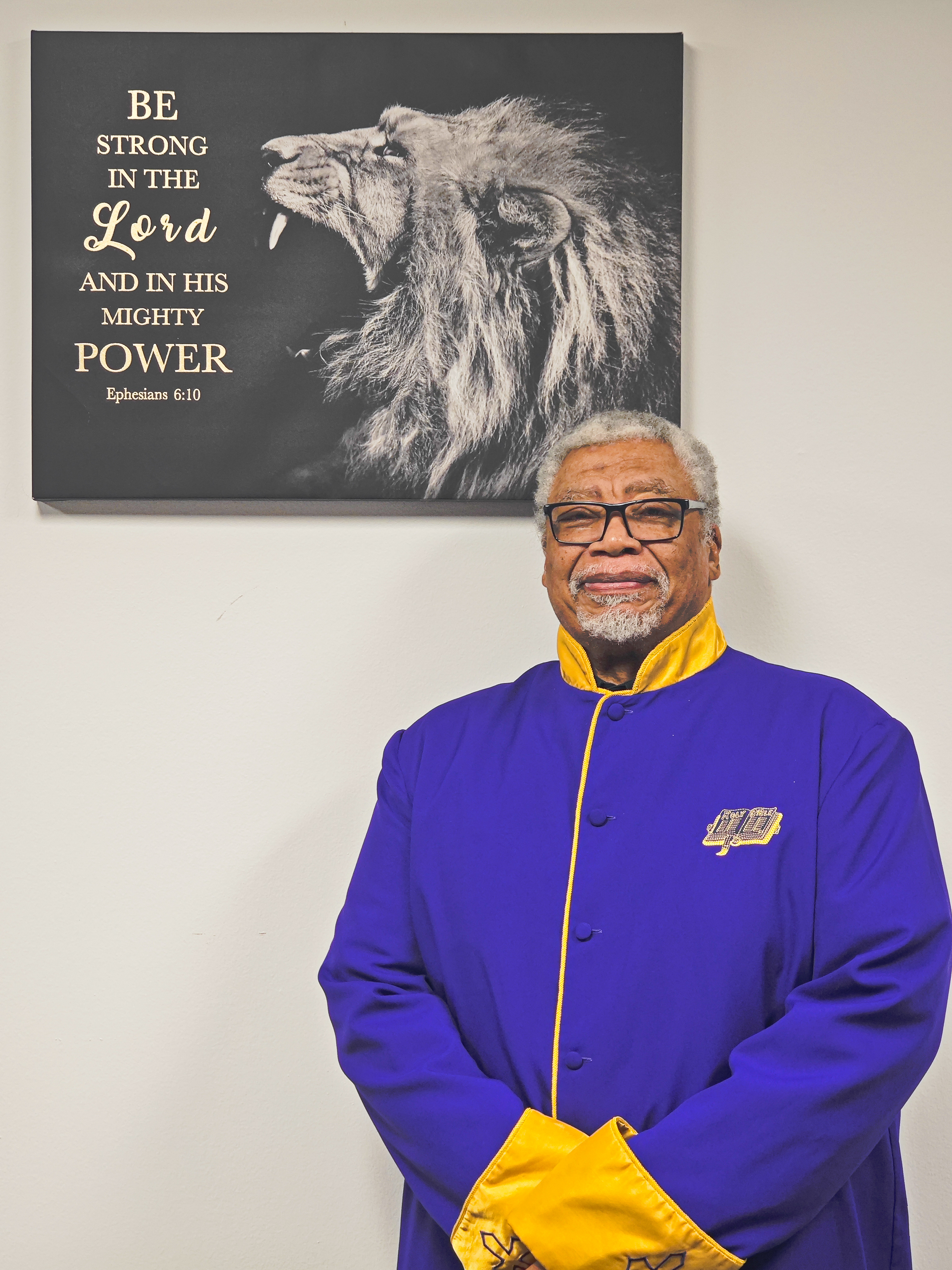 Apostle Carl Harris